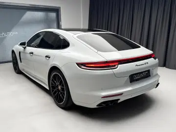 Porsche Panamera 4 GTS
