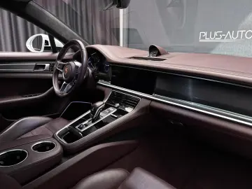 Porsche Panamera 4 GTS