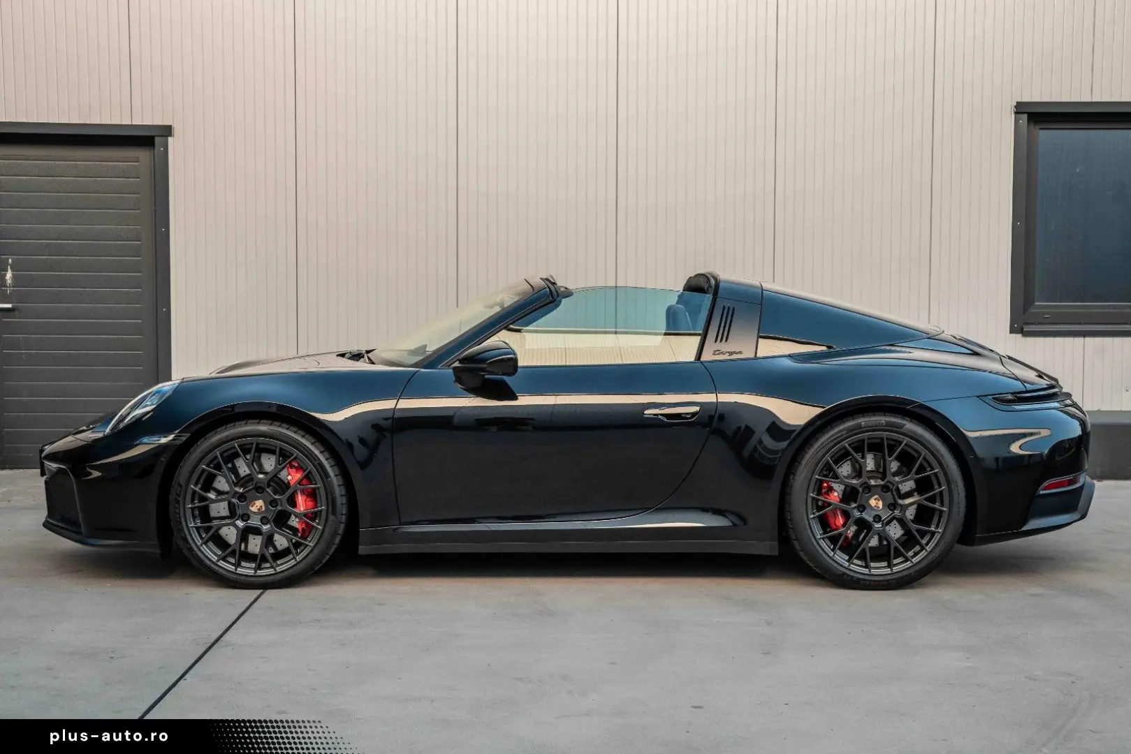 PORSCHE 992.2 4 GTS Targa Lift Bose Garantie