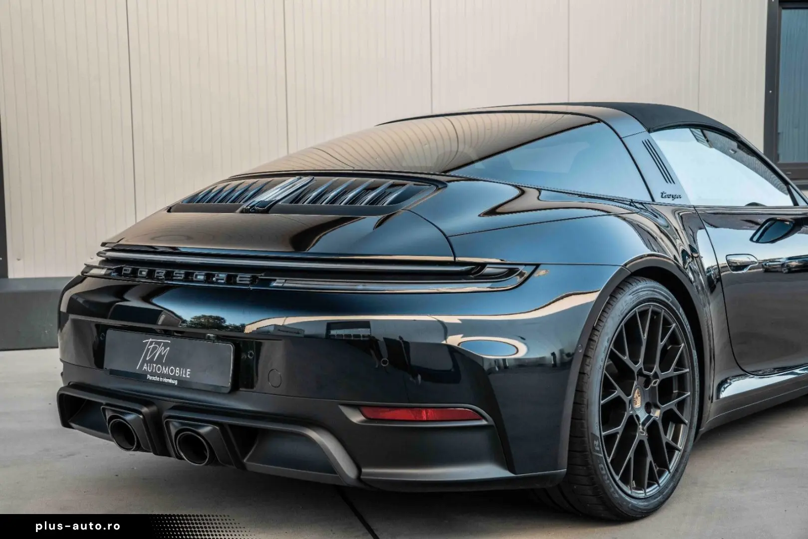PORSCHE 992.2 4 GTS Targa Lift Bose Garantie
