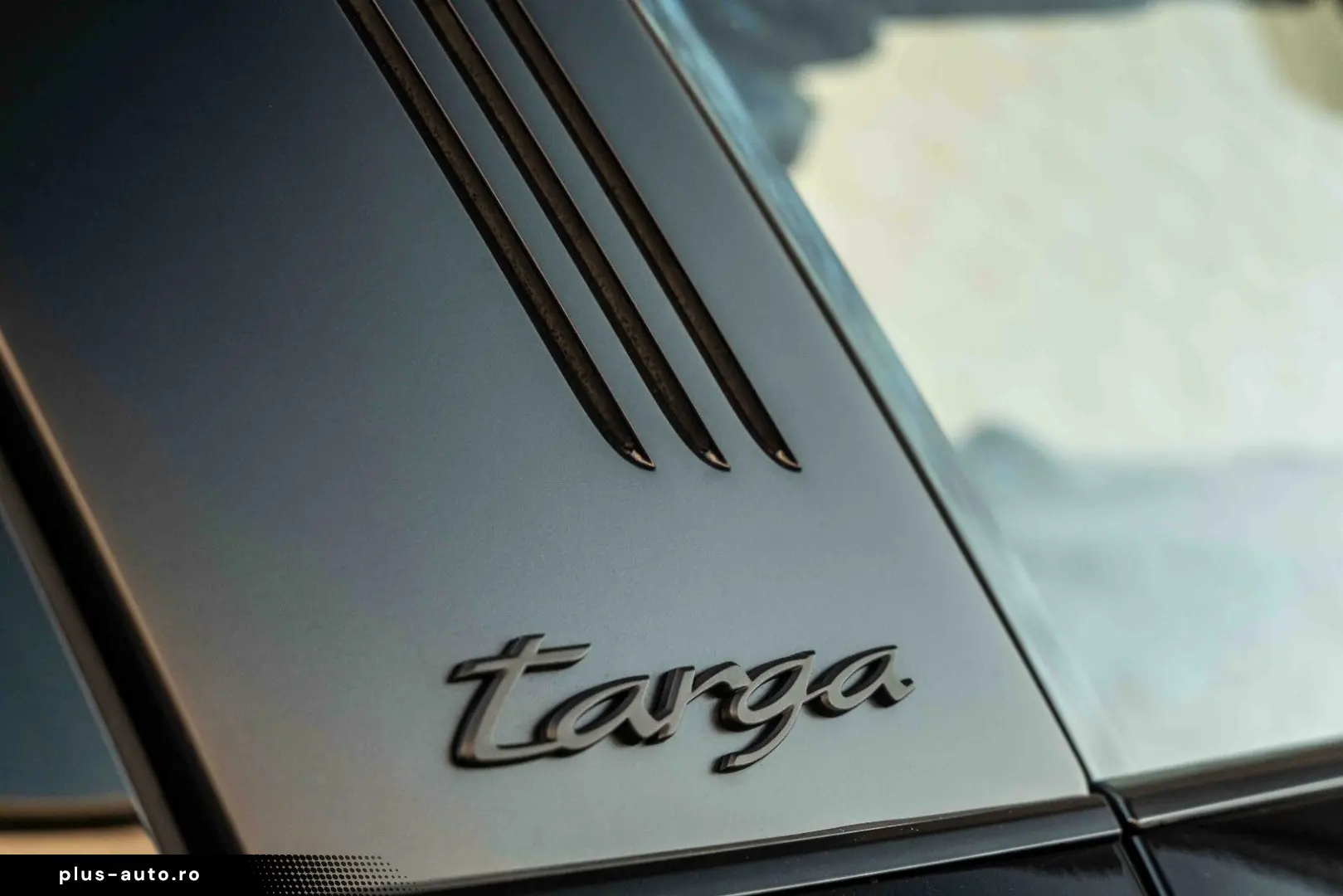 PORSCHE 992.2 4 GTS Targa Lift Bose Garantie