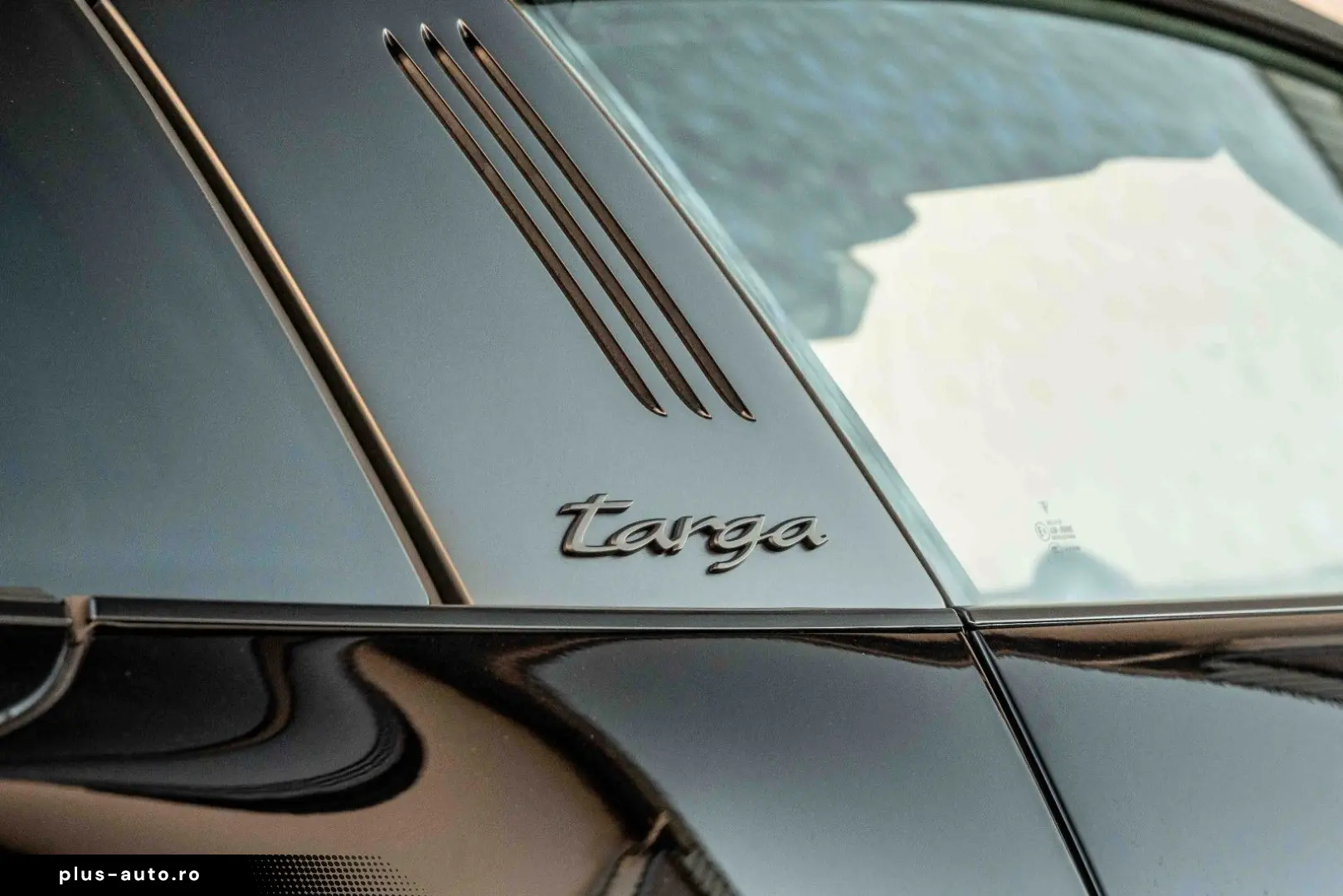 PORSCHE 992.2 4 GTS Targa Lift Bose Garantie