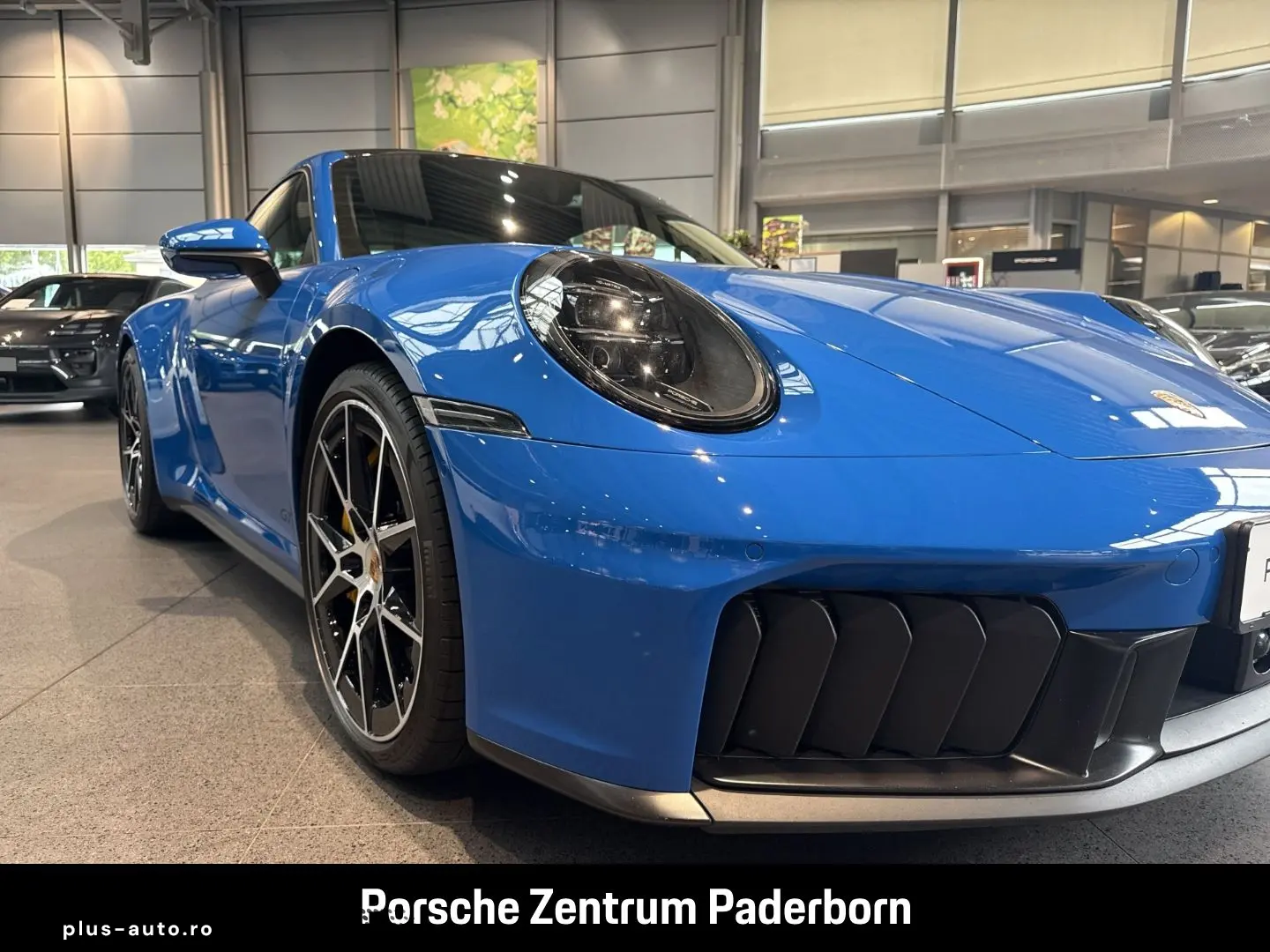 PORSCHE 992 911 Carrera GTS InnoDrive PCCB Liftsystem-VA
