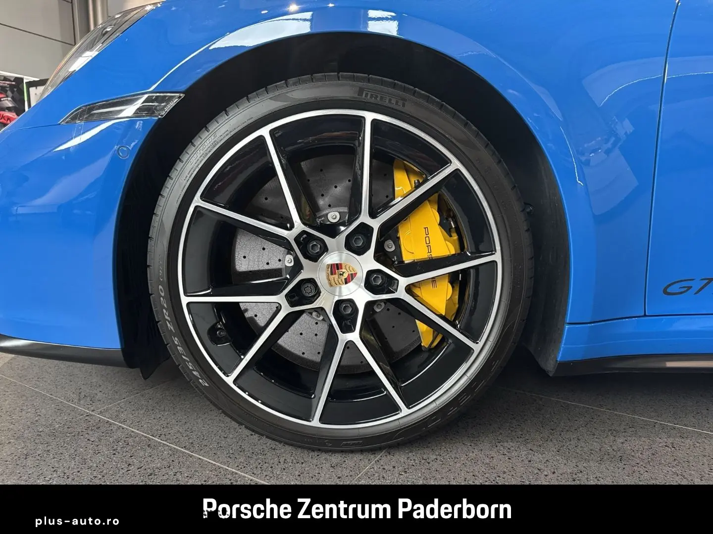 PORSCHE 992 911 Carrera GTS InnoDrive PCCB Liftsystem-VA