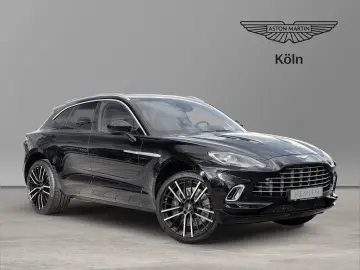 Aston Martin DBX 550  Jet Black   Onyx Black