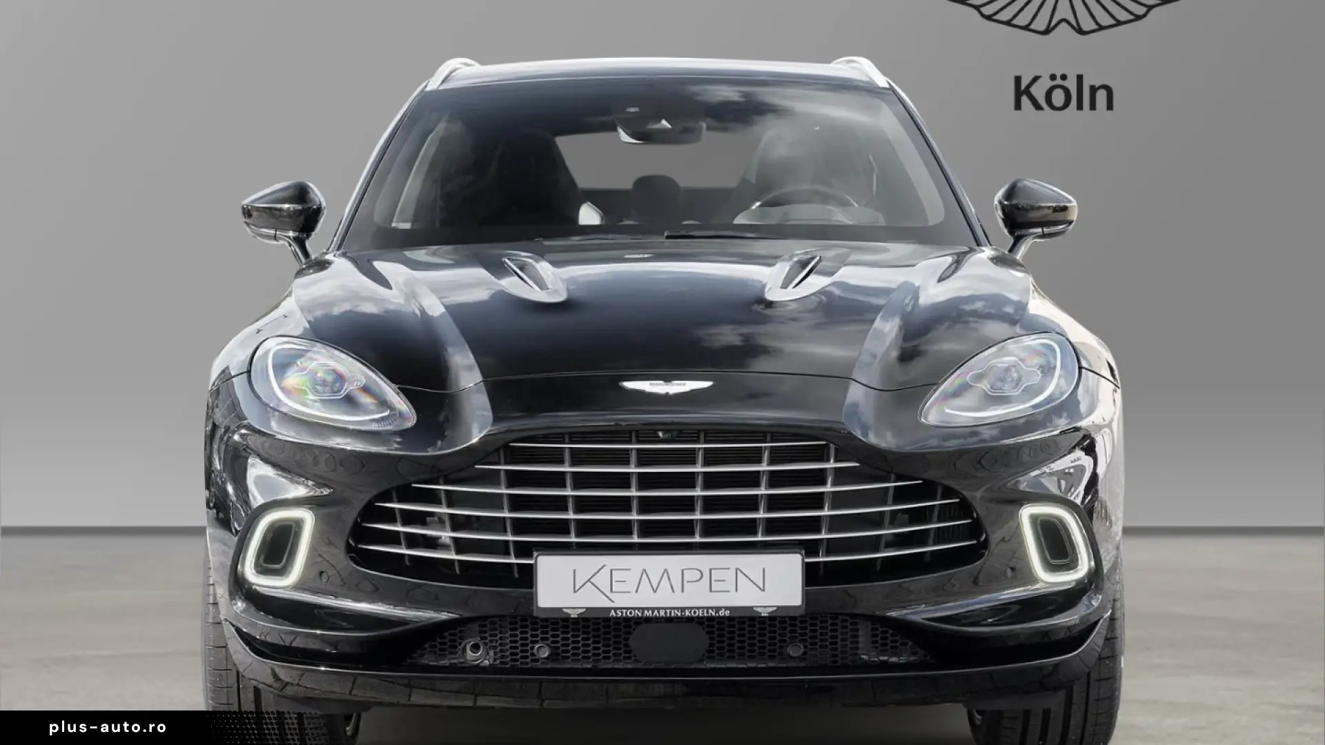Aston Martin DBX 550  Jet Black   Onyx Black