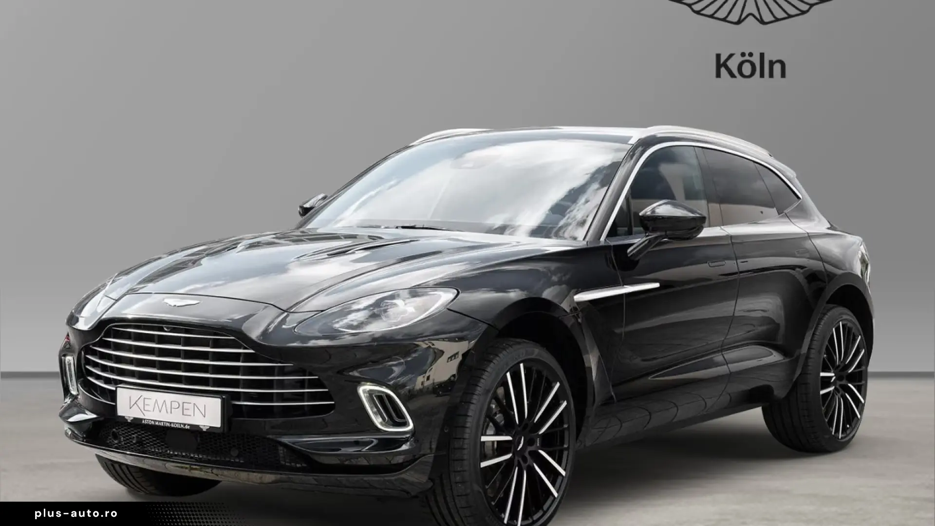 Aston Martin DBX 550  Jet Black   Onyx Black