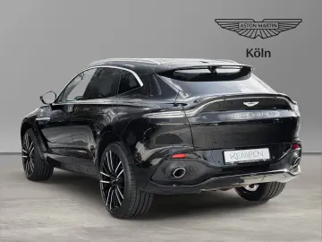Aston Martin DBX 550  Jet Black   Onyx Black