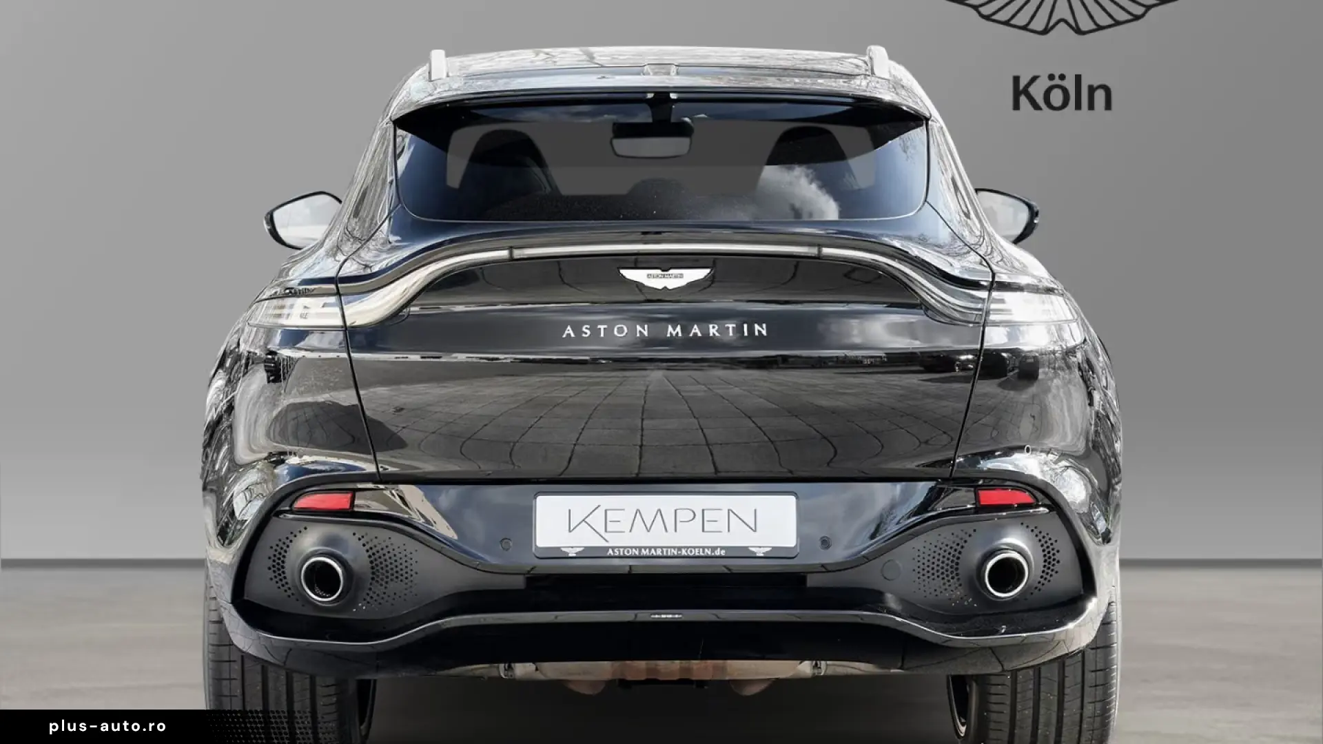 Aston Martin DBX 550  Jet Black   Onyx Black