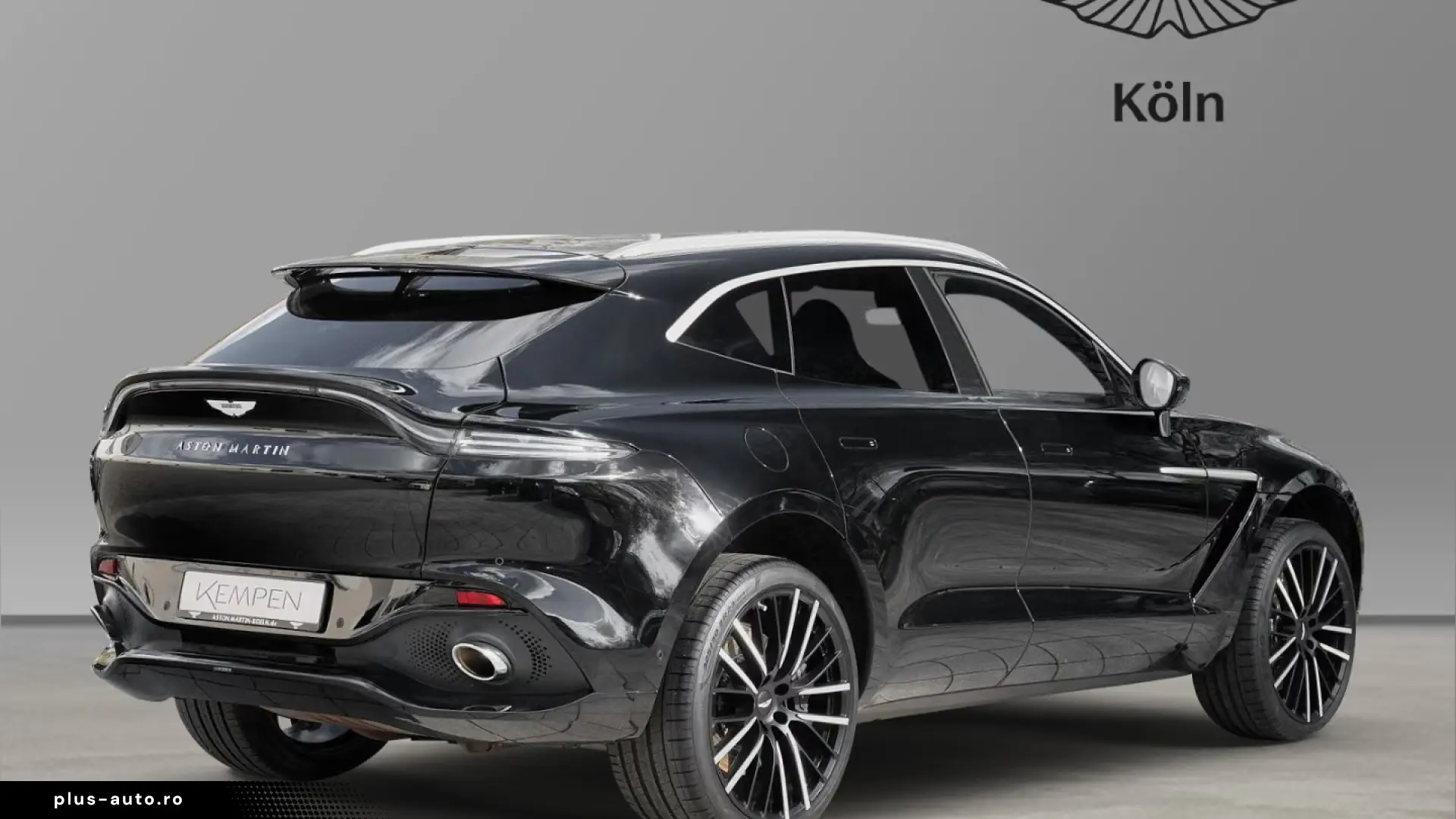 Aston Martin DBX 550  Jet Black   Onyx Black