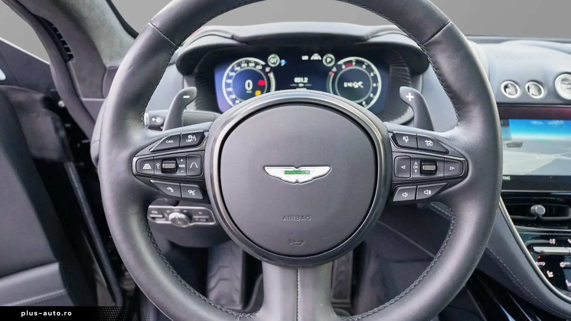 Aston Martin DBX 550  Jet Black   Onyx Black