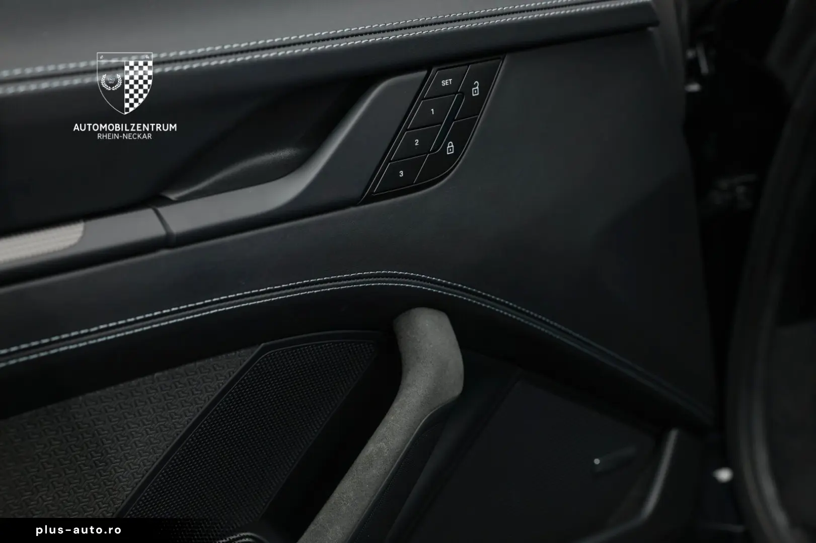PORSCHE 911 Carrera GTS Sportabgas Carbon BOSE