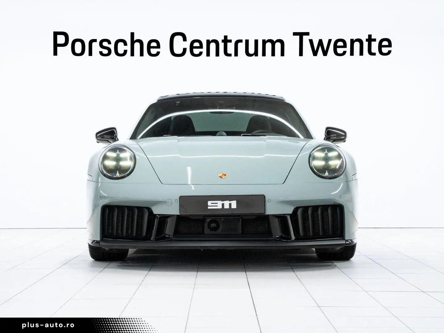 PORSCHE 992 Carrera GTS