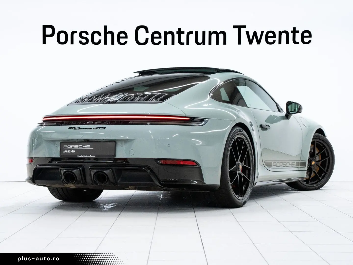 PORSCHE 992 Carrera GTS