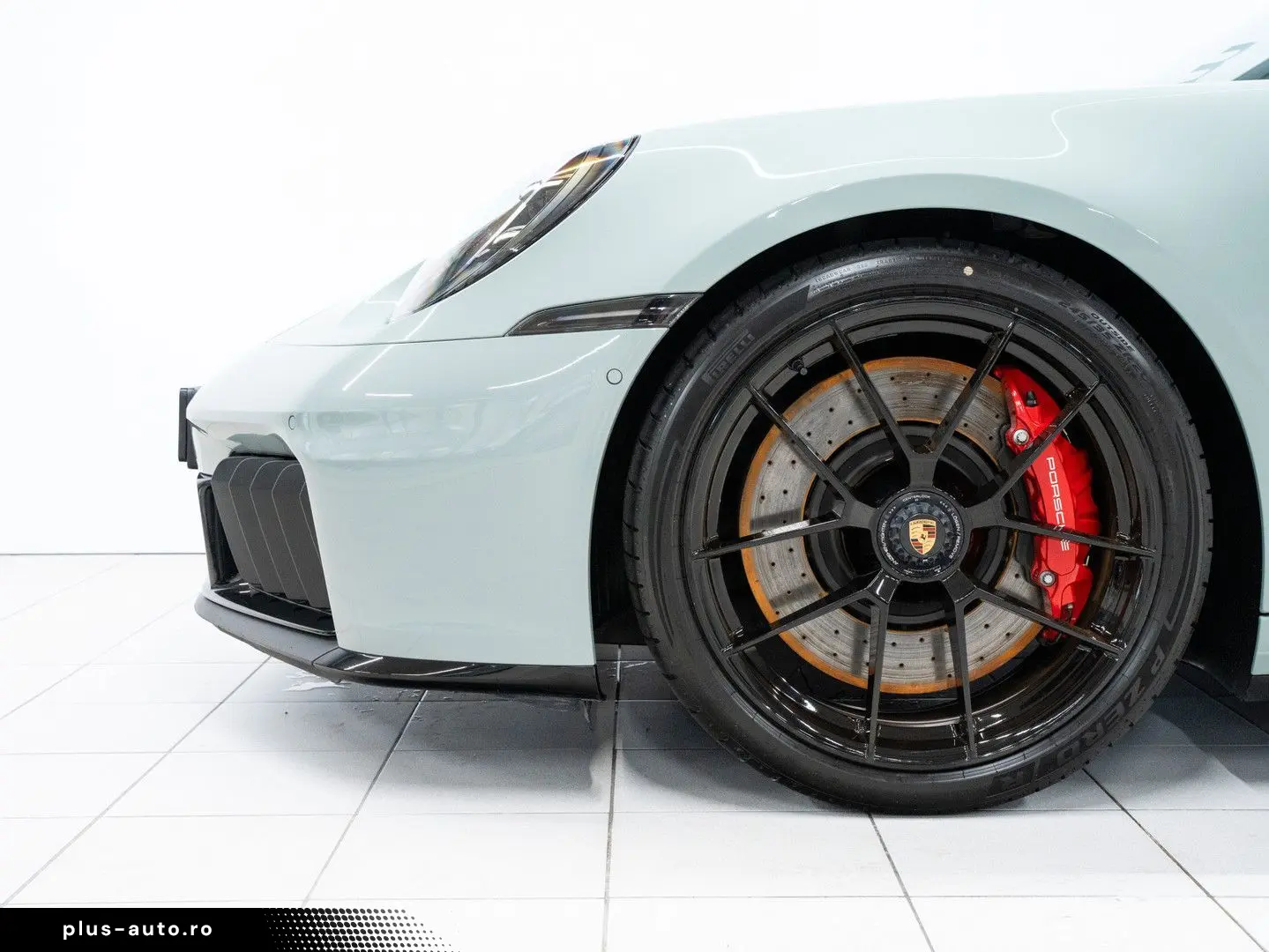 PORSCHE 992 Carrera GTS