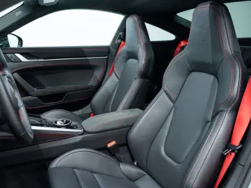 PORSCHE 992 Carrera GTS