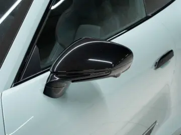 PORSCHE 992 Carrera GTS