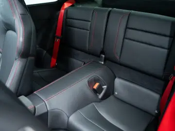 PORSCHE 992 Carrera GTS