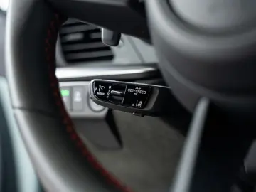 PORSCHE 992 Carrera GTS