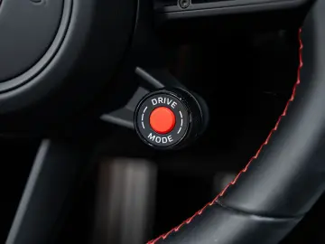 PORSCHE 992 Carrera GTS