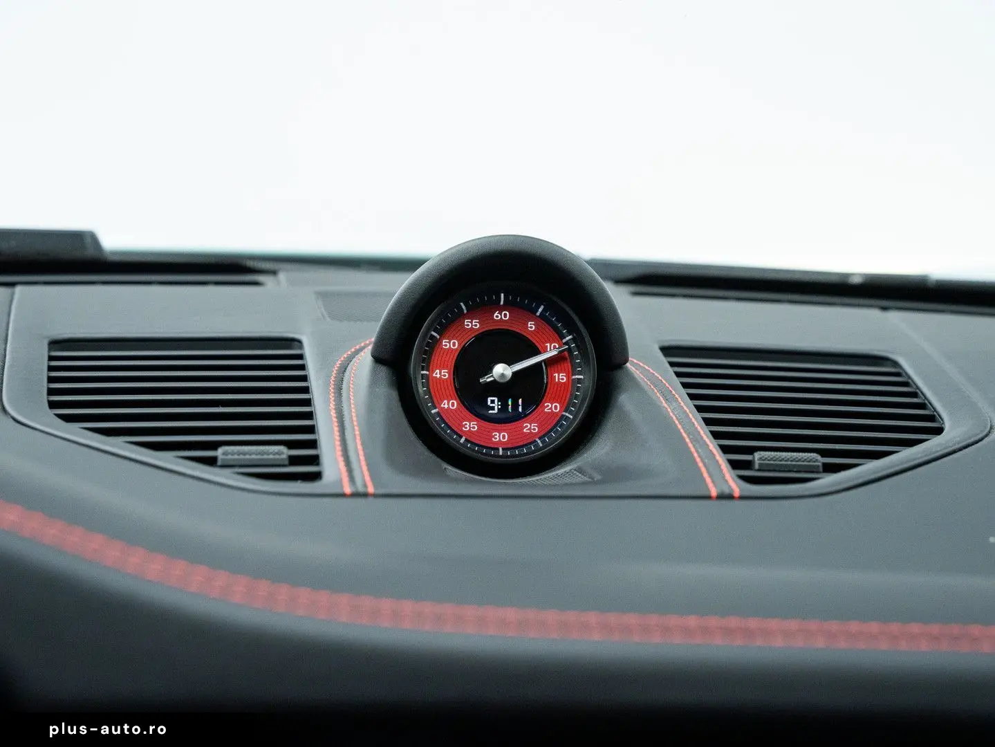 PORSCHE 992 Carrera GTS