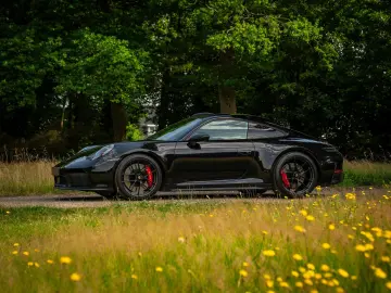 PORSCHE 992 3.6 T-Hybrid Carrera GTS   SportDesign   Lif