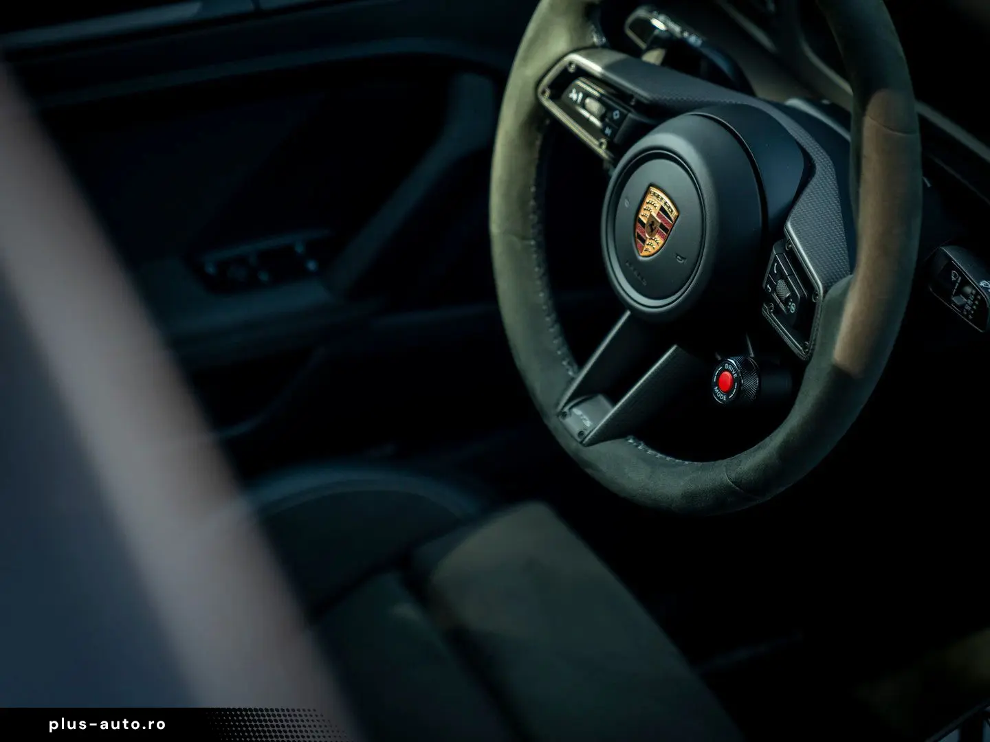 PORSCHE 992 3.6 T-Hybrid Carrera GTS   SportDesign   Lif