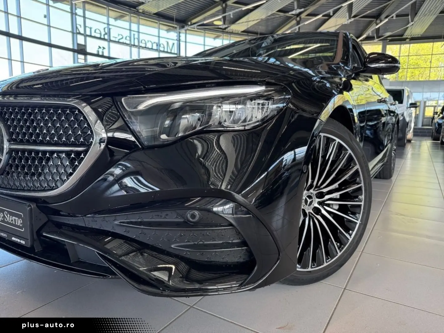 MERCEDES-BENZ E 220 d AMG  20''  Pano-D.  &hellip;