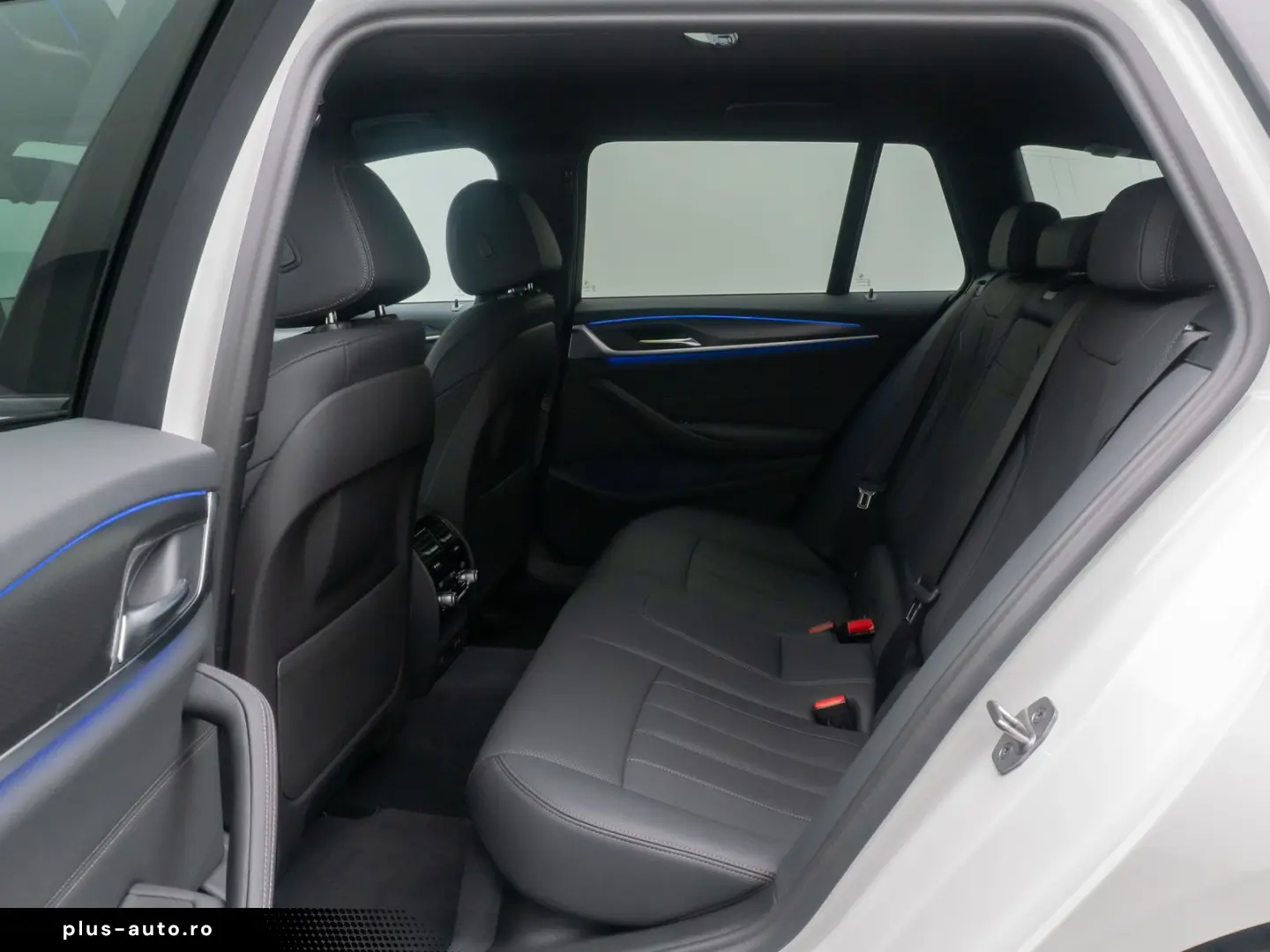 BMW 530i M Sport Kamera HUD DAB Alarm HiFi 4xKlima