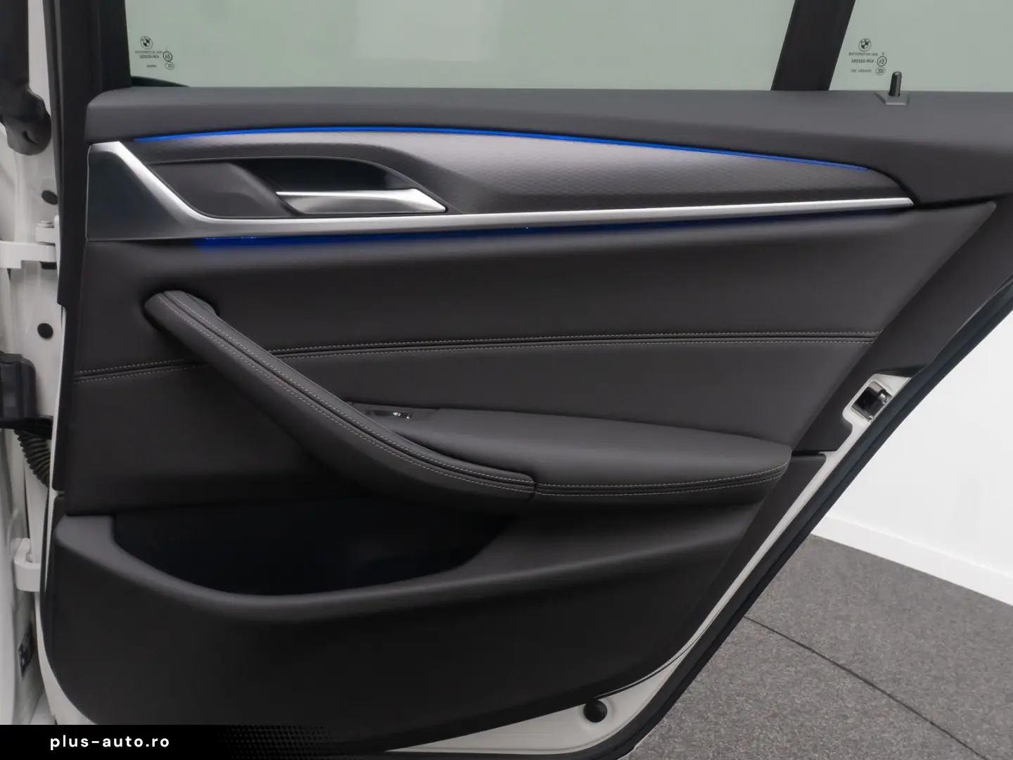 BMW 530i M Sport Kamera HUD DAB Alarm HiFi 4xKlima