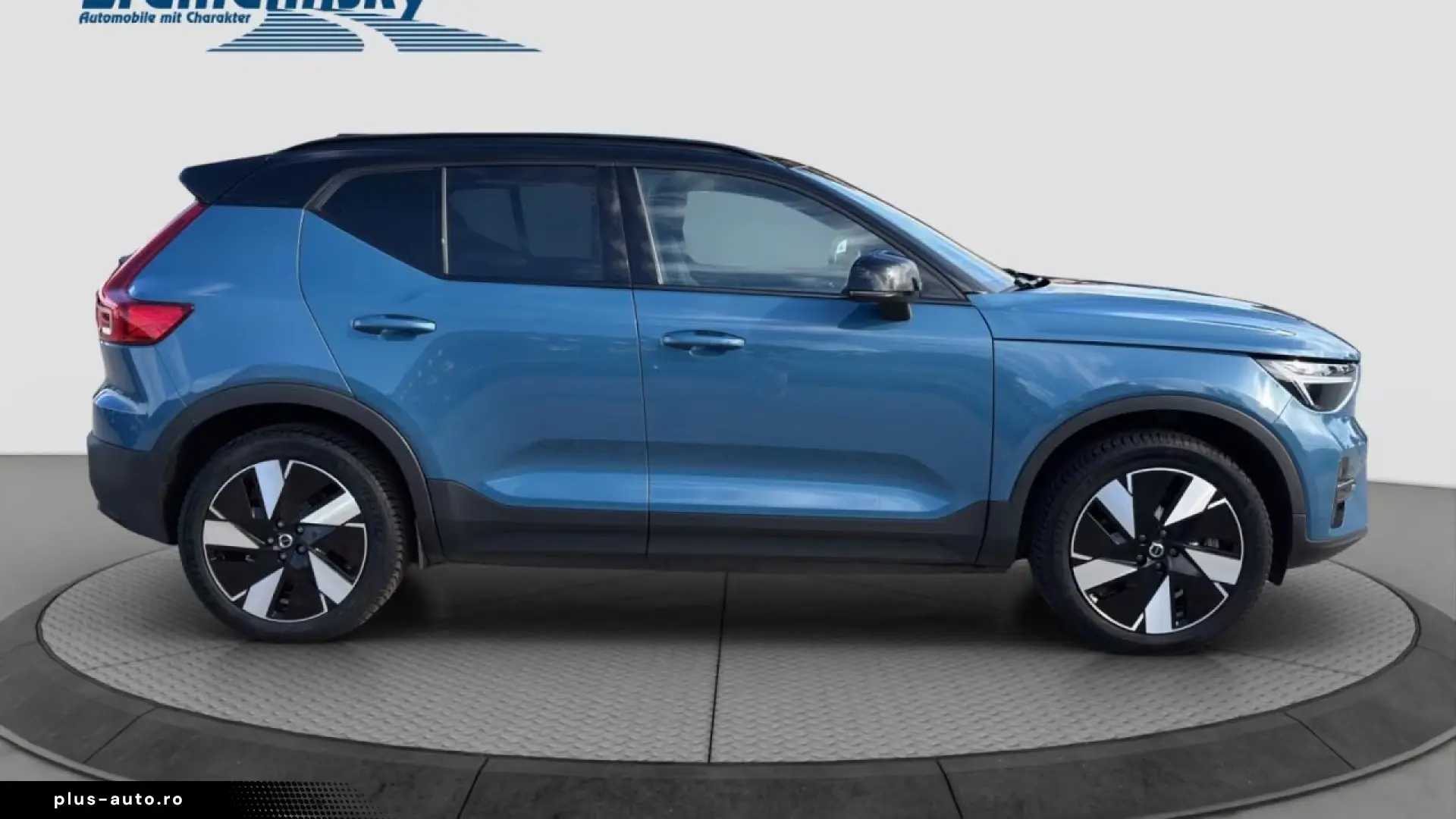 Volvo XC40 Core Pure Electric Ext. Range AHK GJR