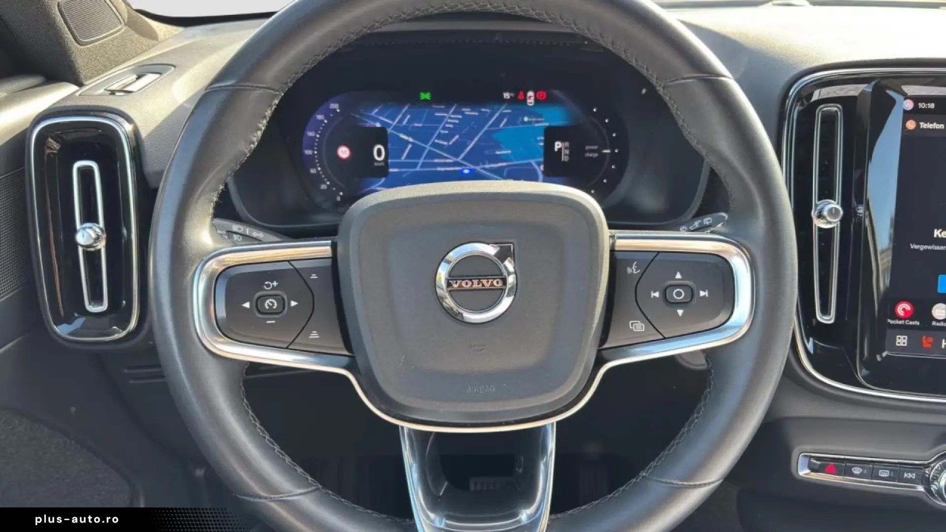 Volvo XC40 Core Pure Electric Ext. Range AHK GJR