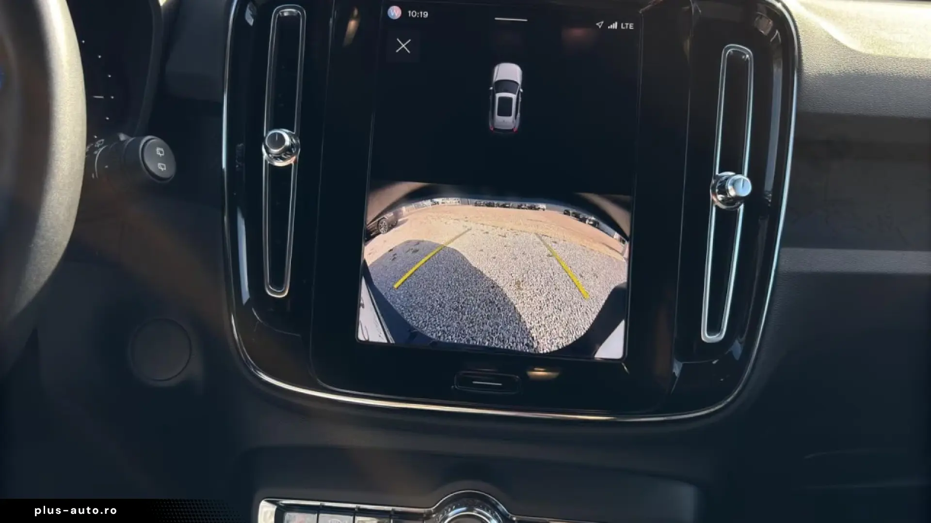 Volvo XC40 Core Pure Electric Ext. Range AHK GJR