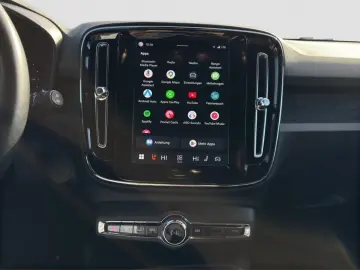 Volvo XC40 Core Pure Electric Ext. Range AHK GJR
