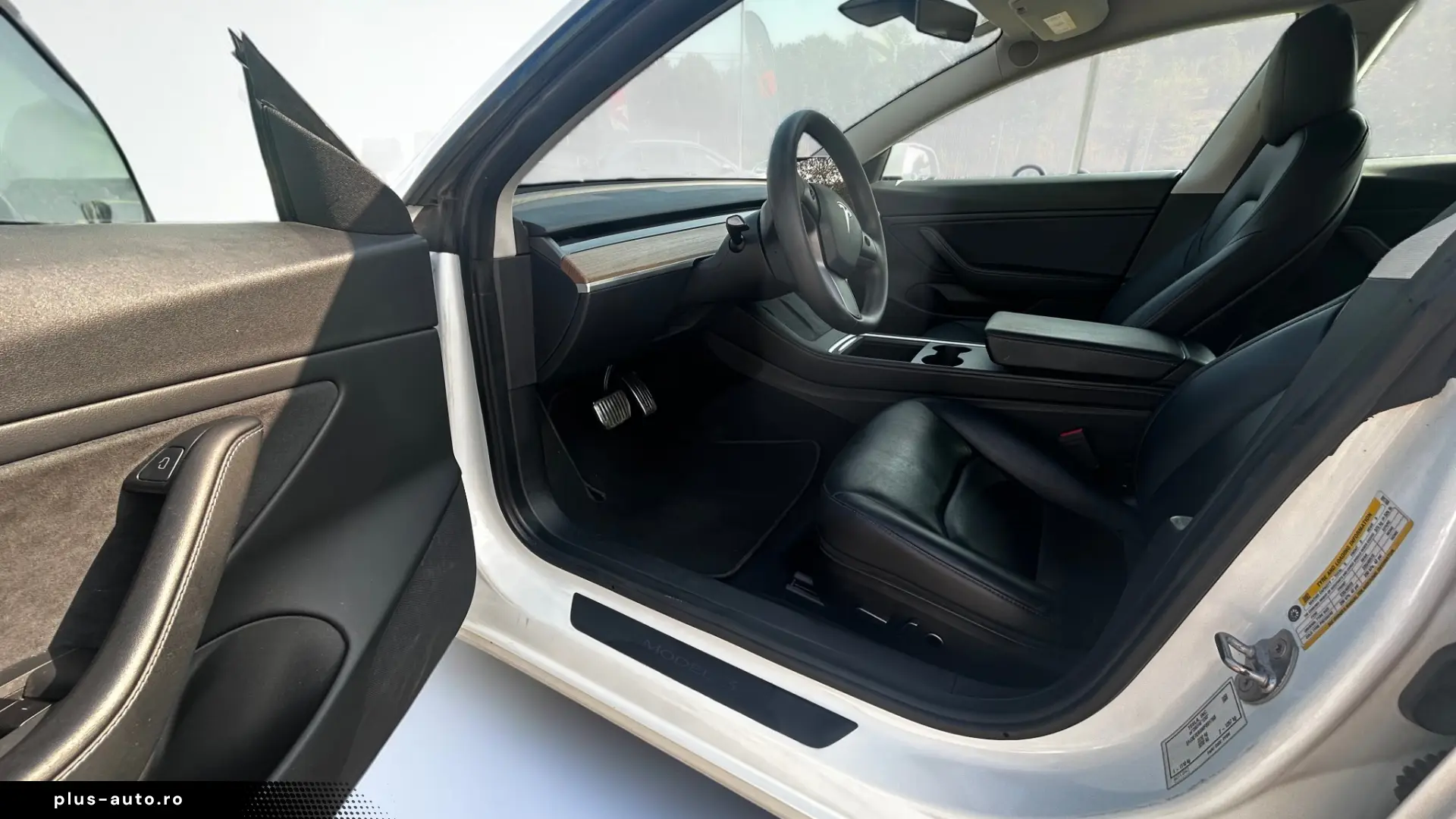 Tesla Model 3 Long Range Dual Motor   carlig de remorcare