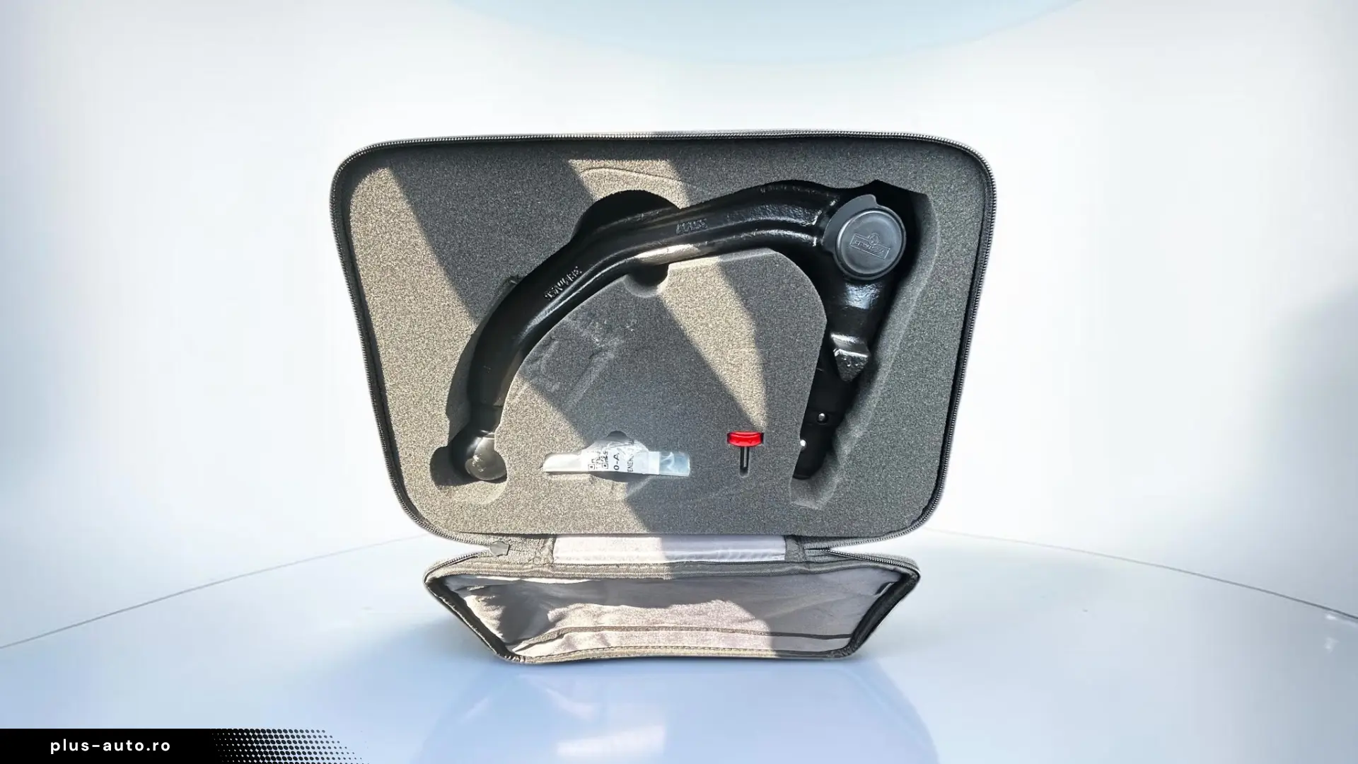 Tesla Model 3 Long Range Dual Motor   carlig de remorcare