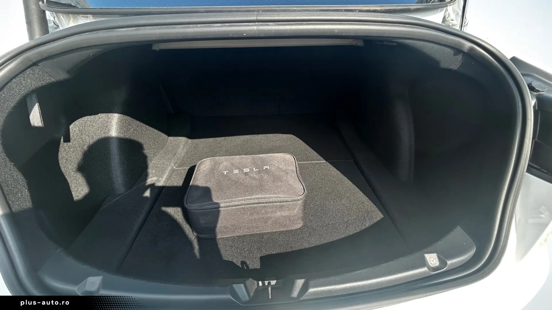 Tesla Model 3 Long Range Dual Motor   carlig de remorcare