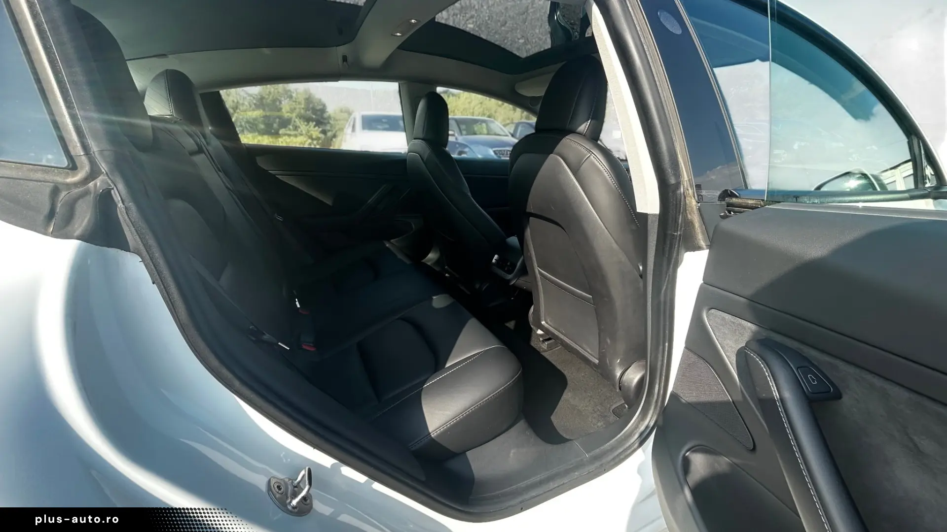 Tesla Model 3 Long Range Dual Motor   carlig de remorcare