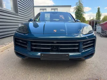 PORSCHE Cayenne S E-Hybrid Pano HA-Lenk PDCC AHK 22