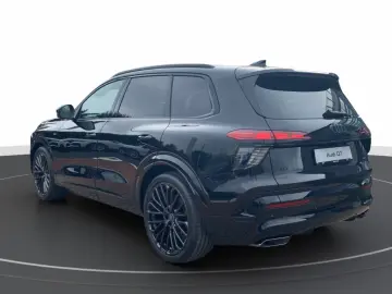 NOUL Audi Q7 SUV TDI quattro 220 kW tiptronic