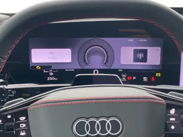 NOUL Audi Q7 SUV TDI quattro 220 kW tiptronic