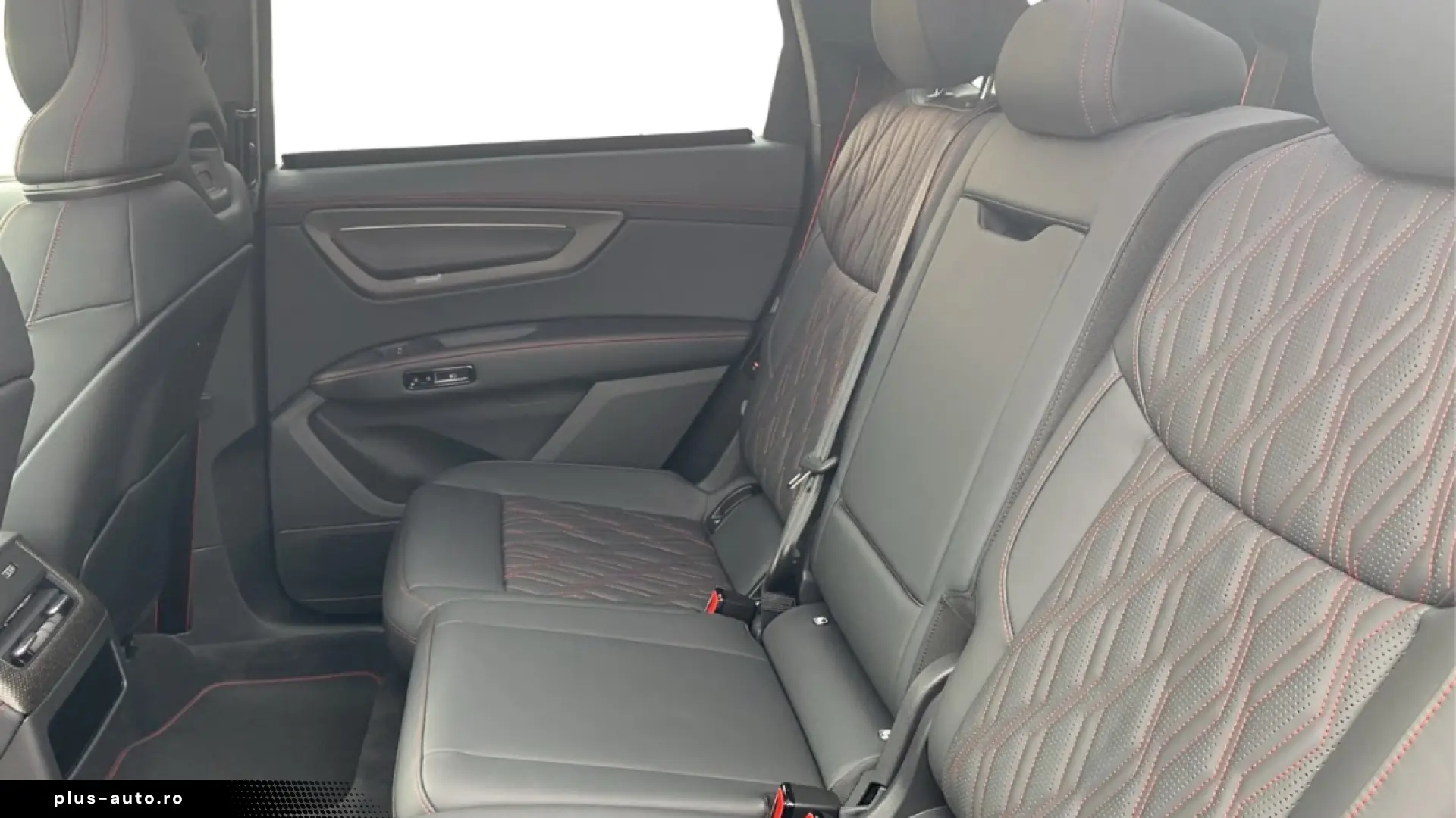 NOUL Audi Q7 SUV TDI quattro 220 kW tiptronic