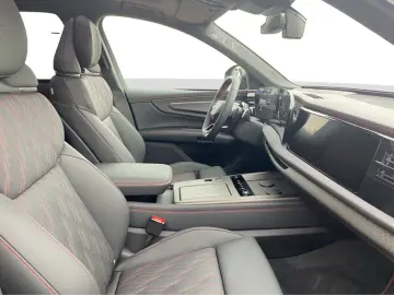 NOUL Audi Q7 SUV TDI quattro 220 kW tiptronic