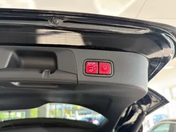 MERCEDES-BENZ GLB 200 d AMG AHK DISTRONIC RFK MULTIBEAM
