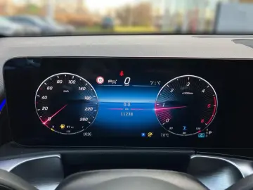 MERCEDES-BENZ GLB 200 d AMG Night Multibeam AHK Sitz…