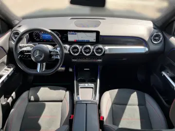 MERCEDES-BENZ GLB 200 d AMG Multibeam Easy-P Kamera …