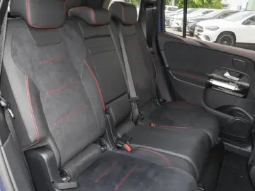 MERCEDES-BENZ GLB 220 d 4M AMG-Sport 360 MBeam Distr…