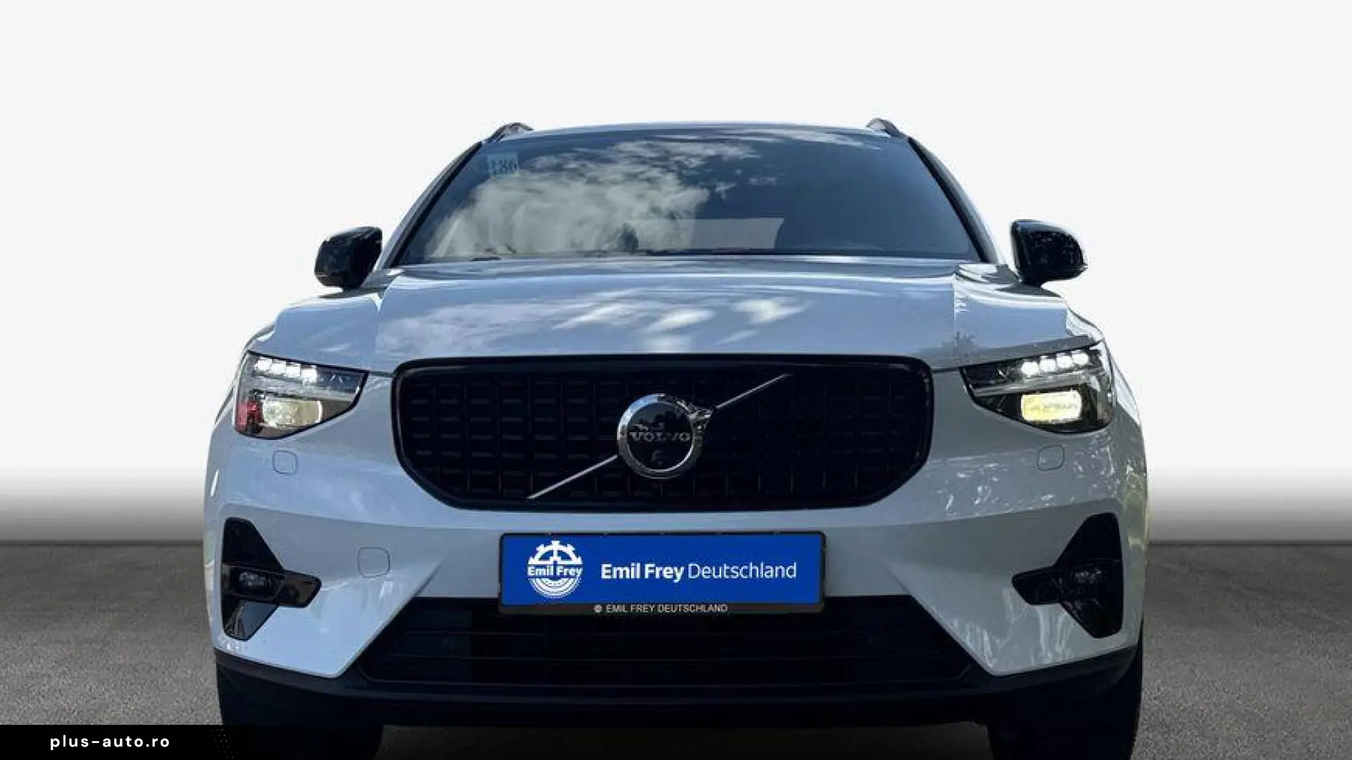 Volvo XC40 B3 B DKG Plus Dark