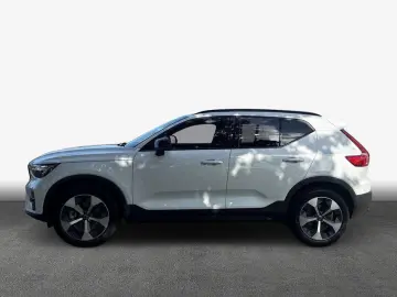 Volvo XC40 B3 B DKG Plus Dark