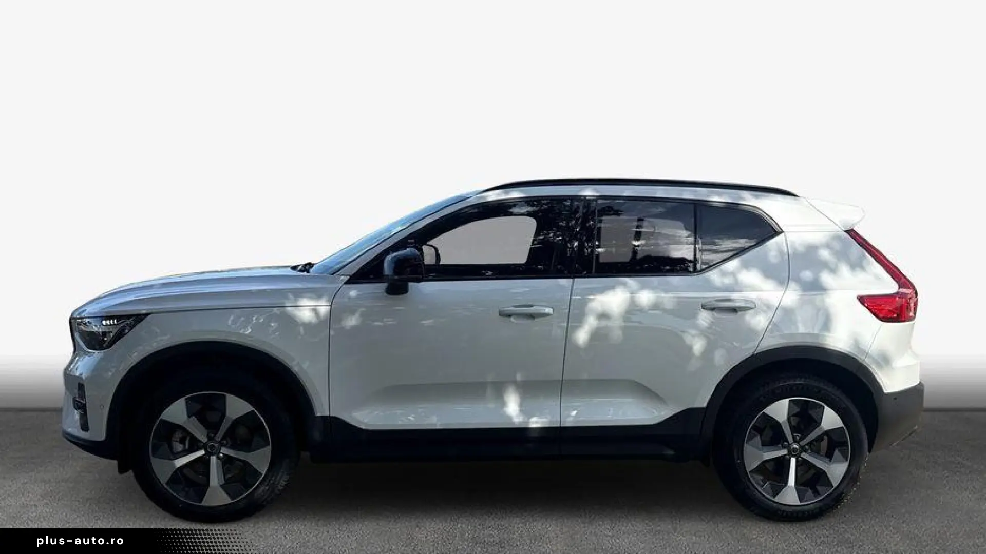 Volvo XC40 B3 B DKG Plus Dark